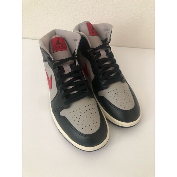 Air Jordan 1 MID Womens Black/Gym Red- College Grey Size 12 - Picture 3 of 9